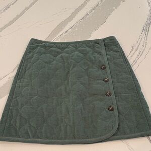 Madewell Quilted Button-Front Skirt in Dark Green